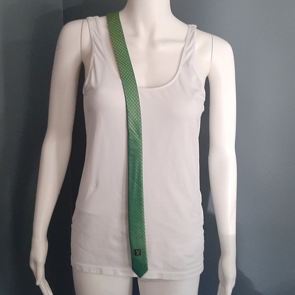 Louis Vuitton of Paris masculine tie - Picture 4 of 6